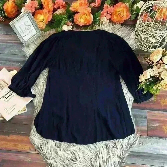 Anthropologie Vanessa Virginia Bold Blue Pleated Flowy Top - Picture 9 of 10